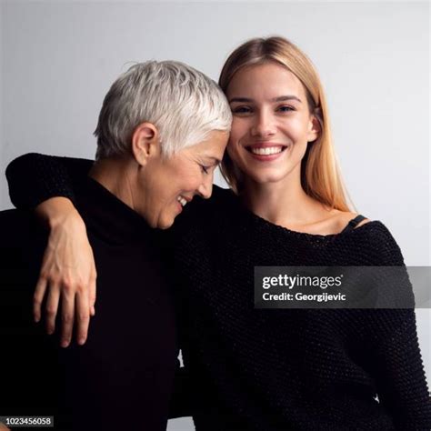 14.423 Mexican Mature Women Stock Photos, High